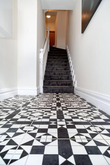 Unit 4 Tranquil Harbourside Retreat- Central Location Cobh Buitenkant foto