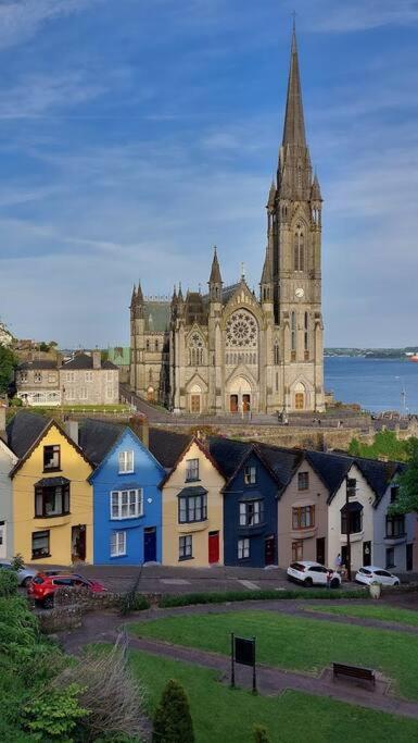 Unit 4 Tranquil Harbourside Retreat- Central Location Cobh Buitenkant foto
